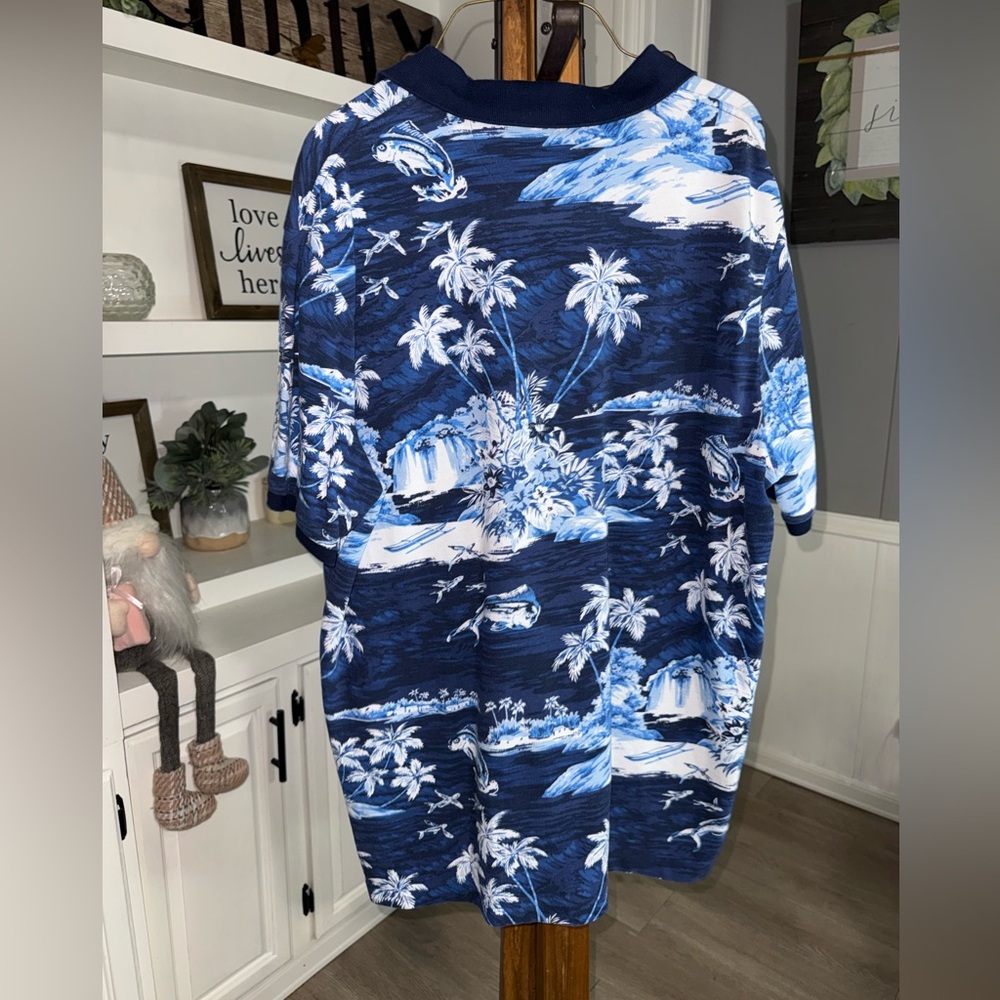 Ralph Lauren Men's Navy and White Tropical Polo Shirt - Picture 5 of 5
